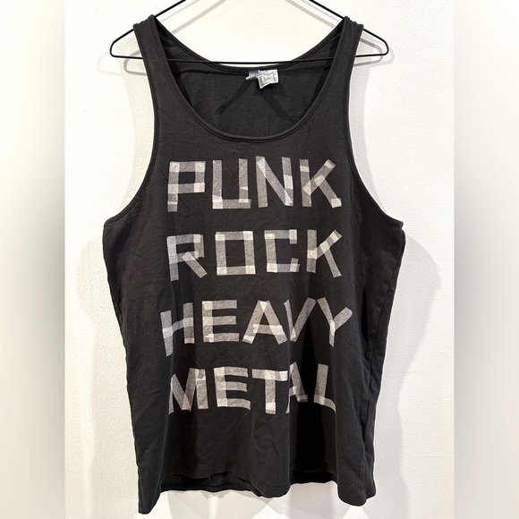 DIVIDED Alternative tank top - Picture 1 of 2